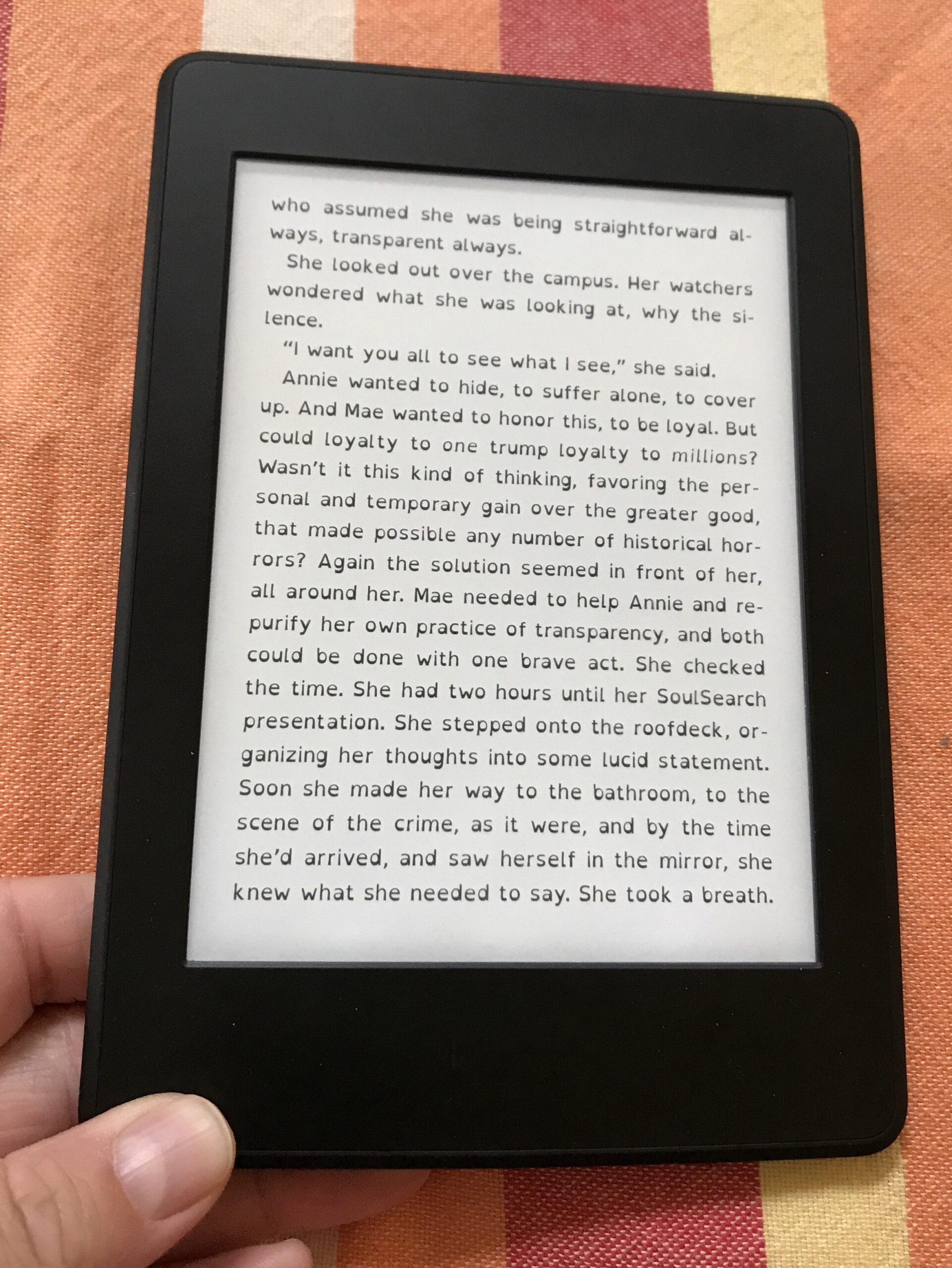 E-reader with the screen in portrait mode